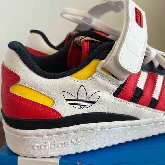 ADIDAS FORUM - Picture 2 of 4